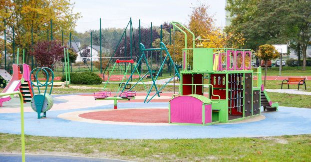 Ruch na świeżym powietrzu także jesienią! Place zabaw i strefy aktywności czekają na mieszkańców, a ZZM zmodernizował 12  z nich