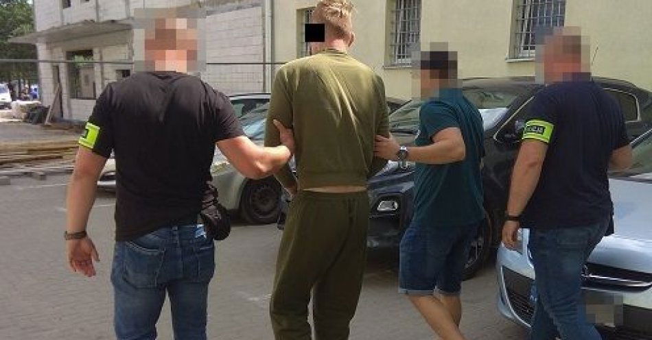 zdjęcie: Zaatakował nożem swoich dziadków, trafił do aresztu / fot. KMP Biała Podlaska