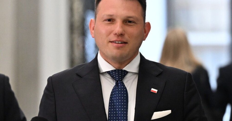 zdjęcie: Zaskoczyła mnie skala reakcji na piwo wypite z Trzaskowskim i Sikorskim / fot. PAP