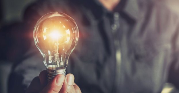 Tauron przypomina firmom o terminie dot. maksymalnych cen prądu w II półroczu 2024 r.