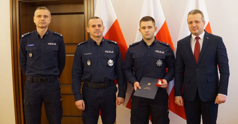 zdjęcie: Dzięki takim osobom możemy się czuć bezpieczni! / fot. nadesłane