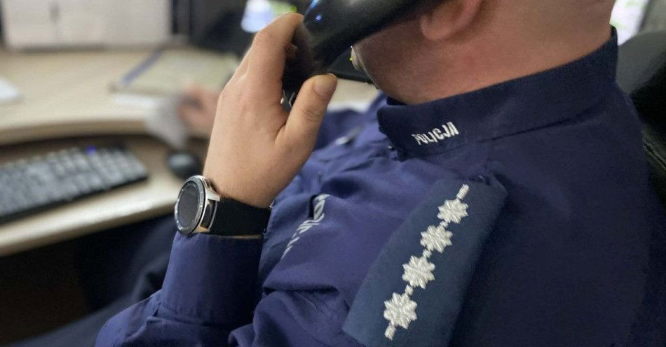 zdjęcie: Fałszywe wezwanie 112. Kobieta ukarana mandatem / fot. KPP Kolno