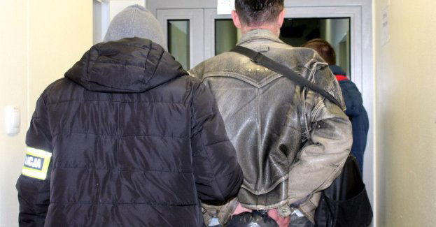 Trzech poszukiwanych zatrzymanych w warszawskim metrze