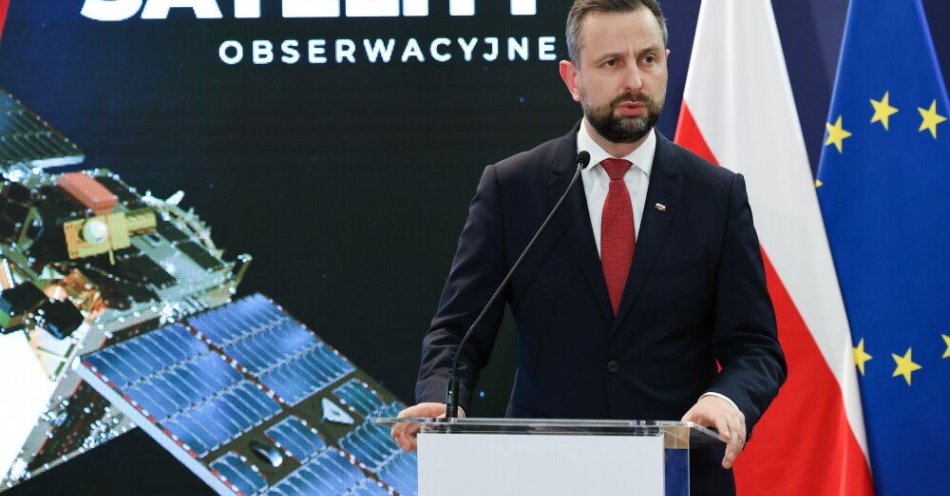 zdjęcie: 556,7 mln zł na satelity obserwacyjne dla Wojska Polskiego / fot. PAP