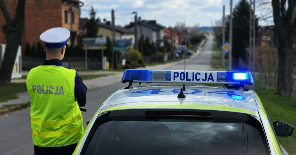 zdjęcie: Uwaga kierowcy! Wyścig kolarski przejedzie przez powiat piotrkowski / fot. KMP w Piotrkowie Trybunalskim