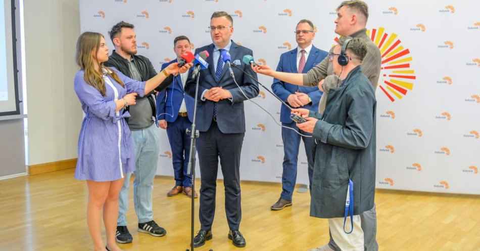zdjęcie: 1,5% podatku białostockim organizacjom pozarządowym / fot. nadesłane