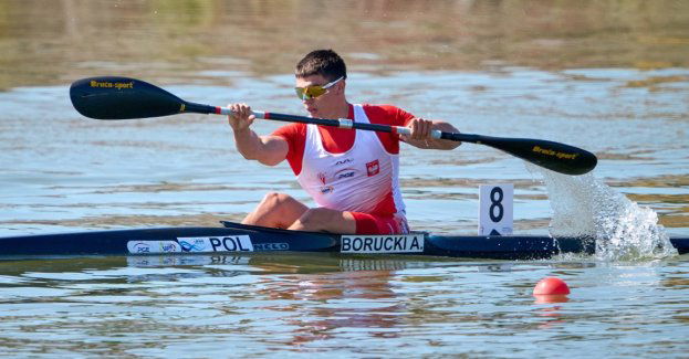 Kajakarze trenują w Portugalii. Borucki już po operacji