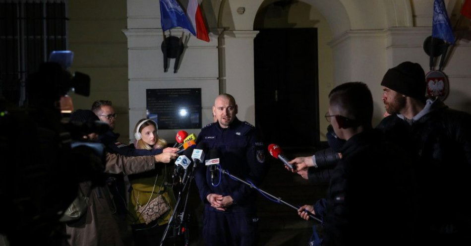 zdjęcie: Obchody w Warszawie przebiegły bezpiecznie; od rana zatrzymaliśmy 27 osób / fot. PAP