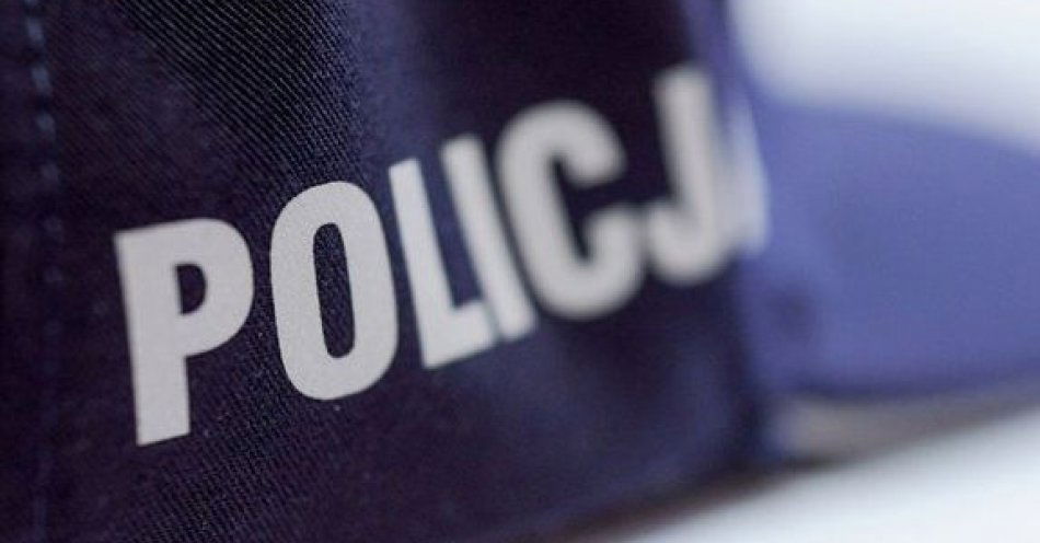 zdjęcie: Senior wyszedł na grzyby i błąkał się po polach. Pomógł empatyczny zgłaszający i policjanci / fot. KPP Lubartów