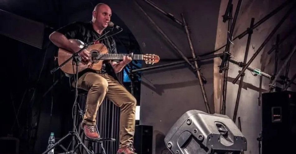 zdjęcie: Łukasz Majewski w Tawernie Keja / kupbilecik24.pl / Łukasz Majewski w Tawernie Keja