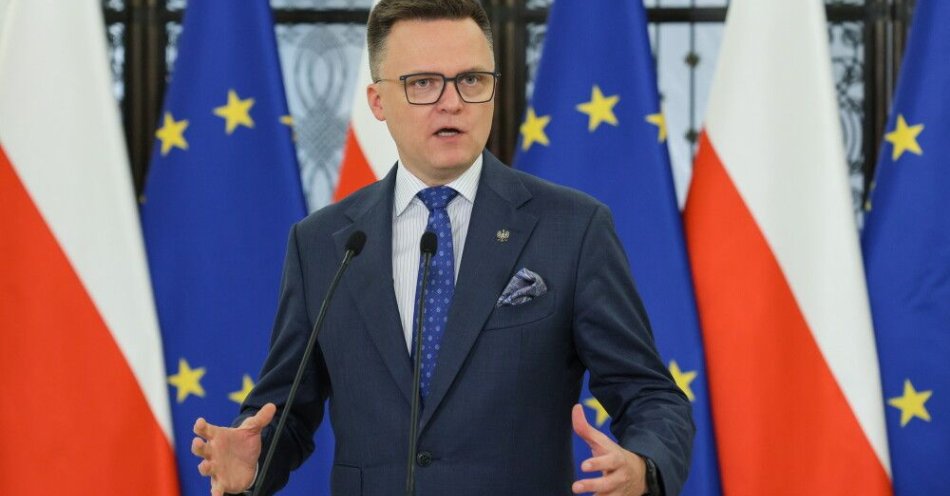 zdjęcie: Czy Hołownia dołączy do „bohaterów jednego sezonu politycznego”? / Warszawa, 24.09.2025. Marszałek Sejmu Szymon Holownia podczas konferencji prasowej w Sejmie w Warszawie, 24 bm. (ad) PAP/Paweł Supernak
