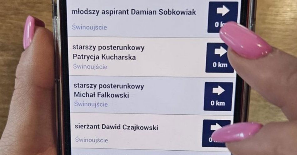 zdjęcie: Dzielnicowy w telefonie? To możliwe! / fot. KMP w Świnoujściu