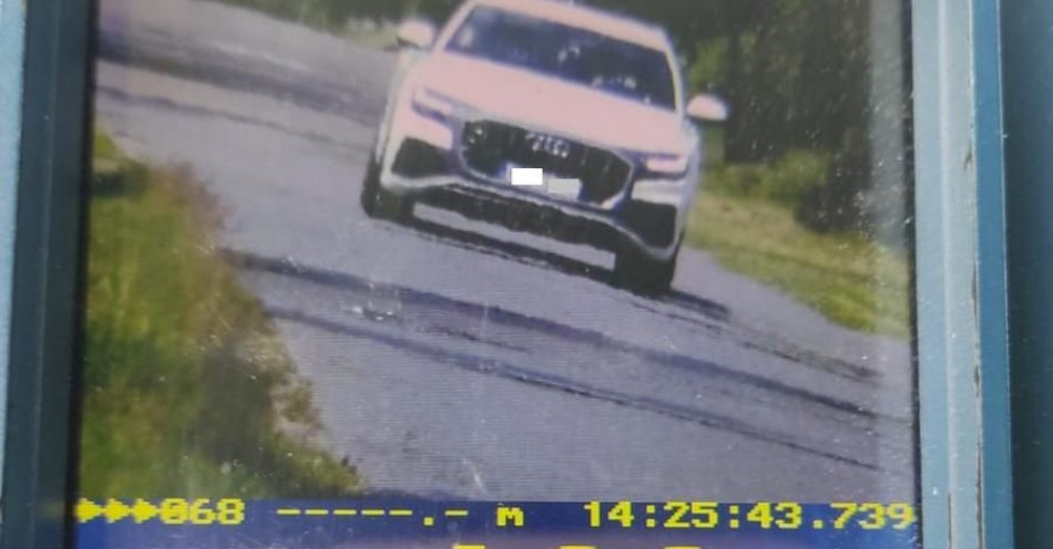 zdjęcie: 109 km/h w terenie zabudowanym to stanowczo za dużo / fot. KPP w Radziejowie