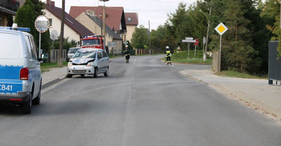 zdjęcie: Zignorował znak STOP i doprowadził do wypadku / fot. KPP Mogilno