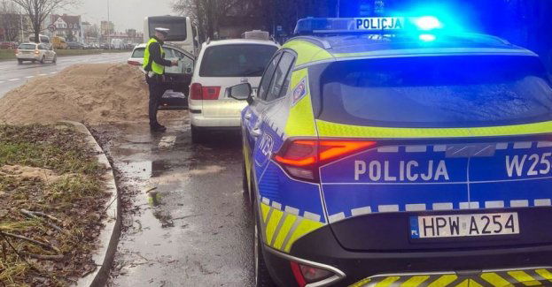 STOP! - czerwone światło dla kierowców