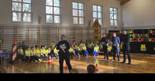 Odblaskowa szkoła w Cianowicach. Seniorzy i uczniowie razem