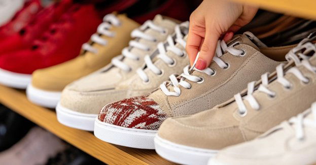 Trzy osoby odpowiedzą za ponad 3,6 tys. oszustw przy handlu butami