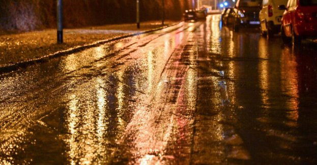 IMGW ostrzega: marznące opady w 13 województwach; Alert RCB: gołoledź w dziewięciu województwach