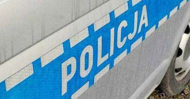 Policjanci pracowali na miejscu wypadku drogowego