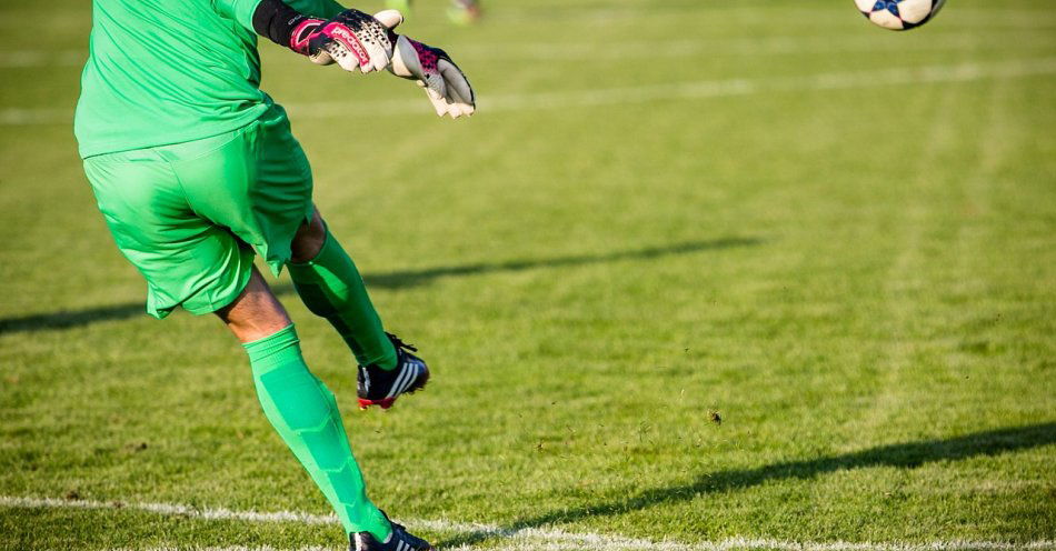 zdjęcie: Ekstraklasa piłkarska - samorząd województwa wesprze Jagiellonię; pieniądze pójdą na akademię / pixabay/606236