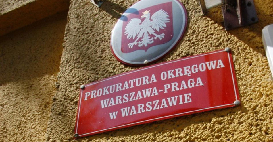 zdjęcie: Po sekcji zwłok będzie znana przyczyna zgonu noworodka, którego ciało znaleziono w kolektorze ściekowym w Radzyminie / fot. PAP