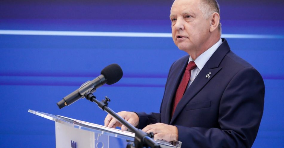 zdjęcie: Chaos, brak przejrzystych procedur, nieefektywność / fot. PAP