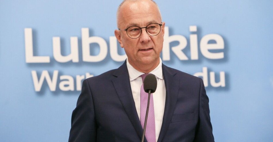 zdjęcie: Marszałek woj. lubuskiego miał kolizję na trasie S3 / fot. PAP
