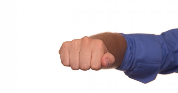 Policja zatrzymała trzy osoby podejrzane o pobicie młodego Ukraińca i jego matki