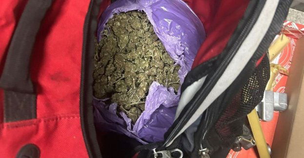 Ponad kilogram narkotyków w garażu 20 letniego mieszkańca Strzyżowa