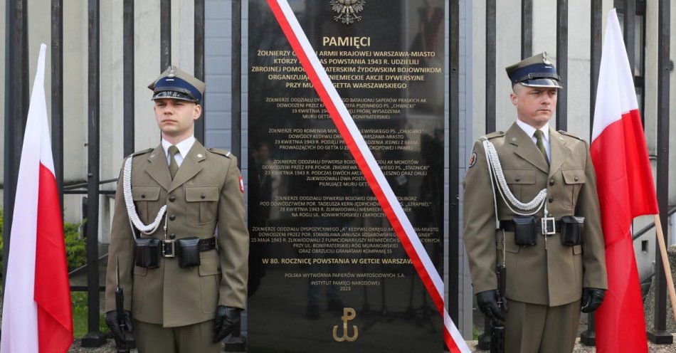 zdjęcie: Polscy i izraelscy dyplomaci wspólnie upamiętniają 80. rocznicę powstania w getcie warszawskim / fot. PAP