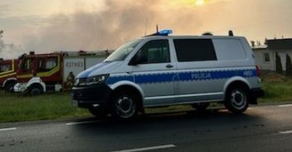 zdjęcie: Pożar hali w Budach Kozickich - Gostynińska policja szuka świadków i nagrań / fot. KPP w Gostyninie