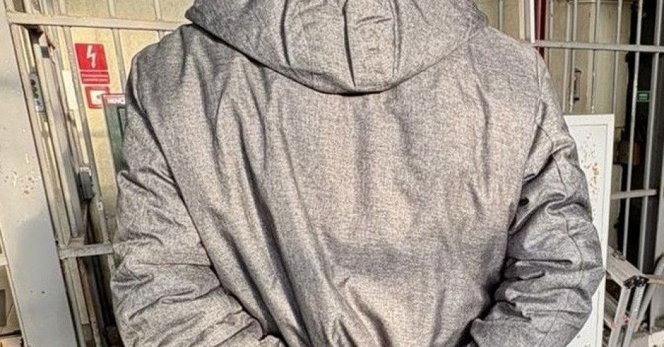 zdjęcie: Kartuscy policjanci zatrzymali dwóch poszukiwanych / fot. KPP w Kartuzach