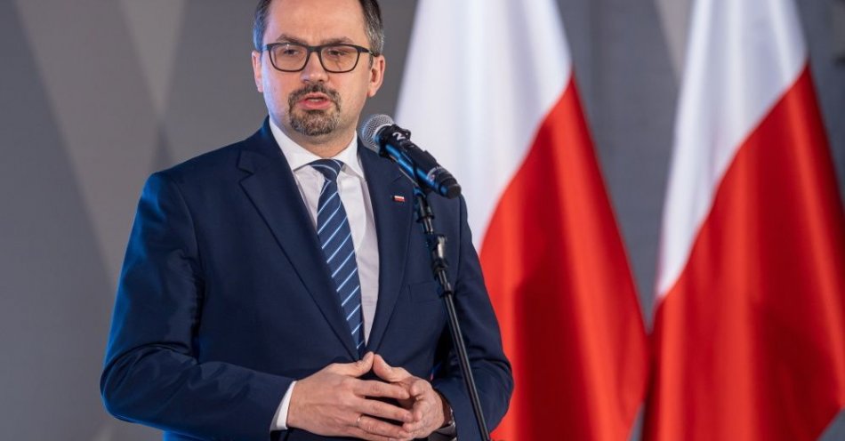 zdjęcie: Trwają dokładne badania; Polska jest bezpieczna / fot. PAP