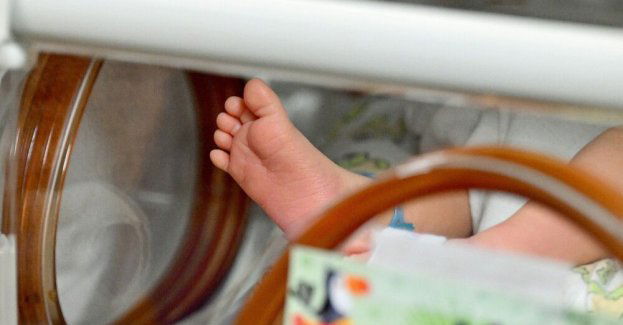 ZUS: w 2025 r. z uzupełniającego urlopu macierzyńskiego skorzystało 3,9 tys. rodziców wcześniaków