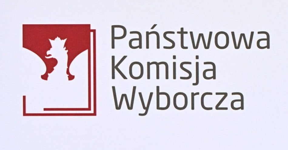 zdjęcie: PKW podała wyniki z 99 proc. komisji; według late poll Trzaskowski z przewagą nad Nawrockim / fot. PAP