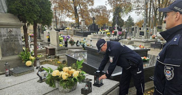 Mundurowi z powiatu lipnowskiego złożyli hołd poległym kolegom policjantom