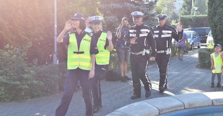 zdjęcie: Pomachaj kierowcy / fot. KPP Śrem