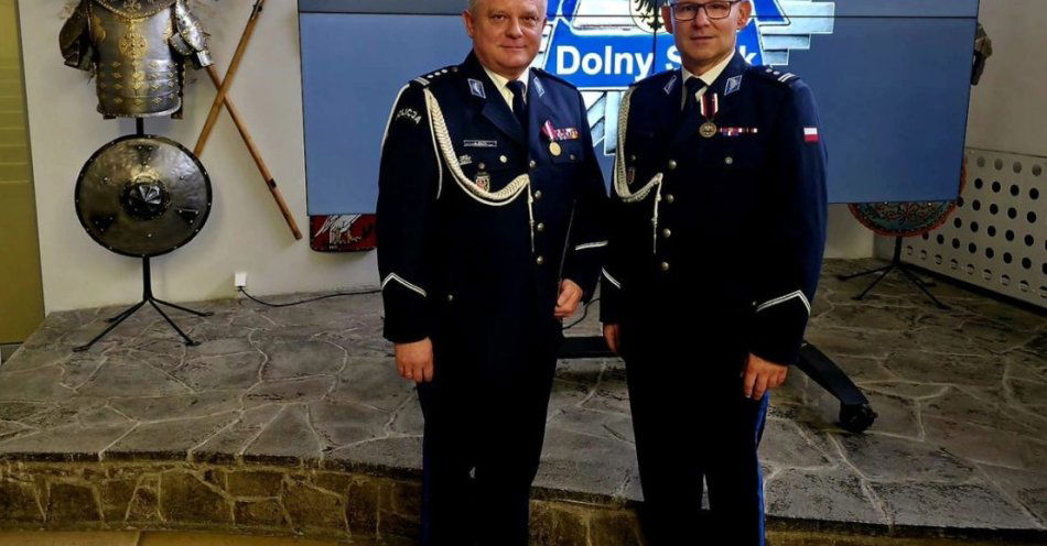 zdjęcie: Kierownictwo jaworskiej policji wyróżnione po obchodach / fot. KPP w Jaworze