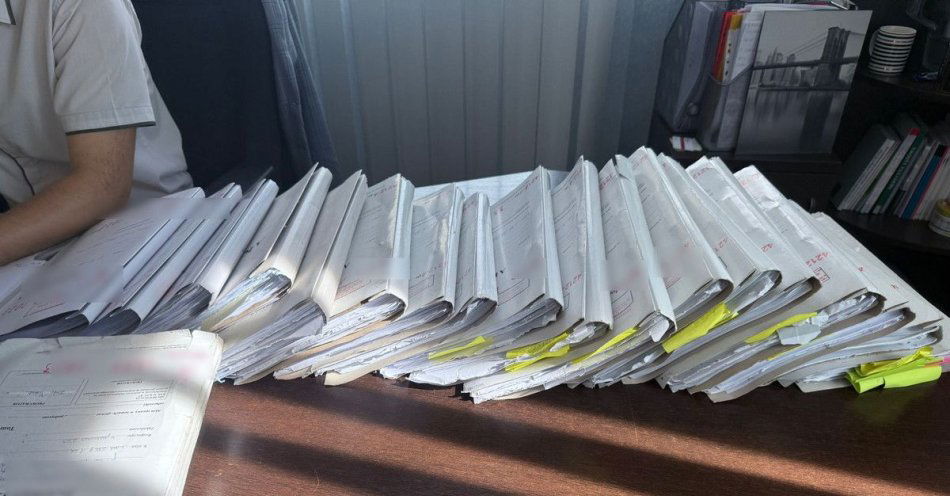 zdjęcie: Oszustka wyłudziła blisko 1,5 miliona a usiłowała kolejne 2,5 mln złotych! / fot. KMP w Piotrkowie Trybunalskim