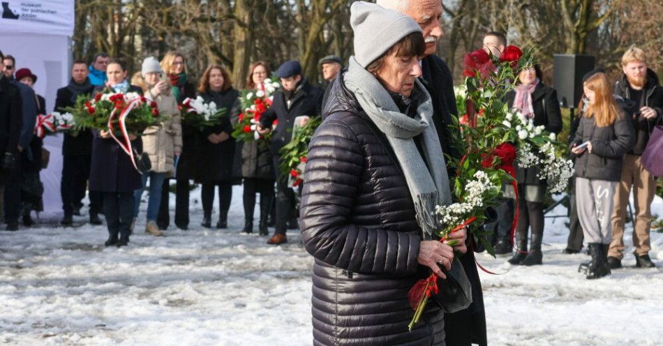 zdjęcie: Obchody 80. rocznicy likwidacji niemieckiego obozu dla polskich dzieci / fot. PAP