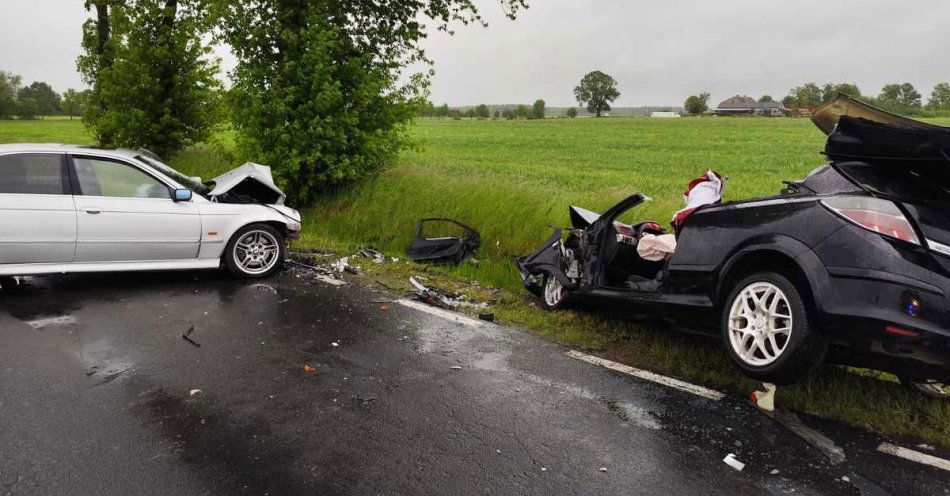 zdjęcie: Wypadek w Głódkach / fot. KPP w Makowie Mazowieckim