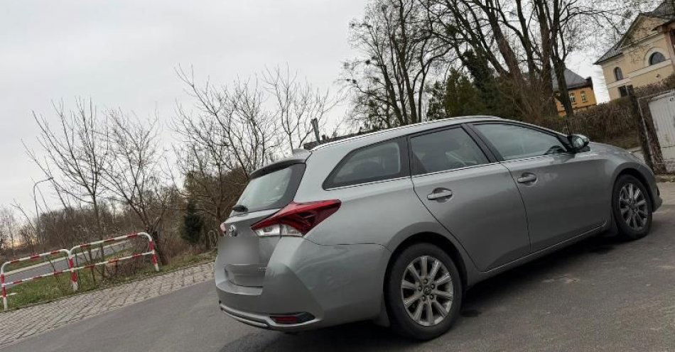 zdjęcie: Kobieta prowadziła auto mimo cofniętych uprawnień / fot. KPP w Miliczu