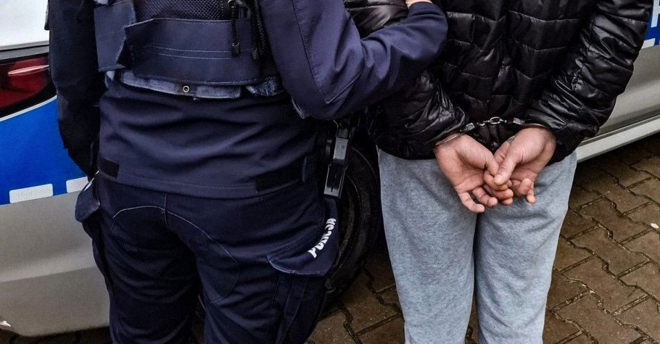 zdjęcie: Hajnówka: policja zatrzymała dwóch poszukiwanych za narkotyki / fot. KPP Hajnówka