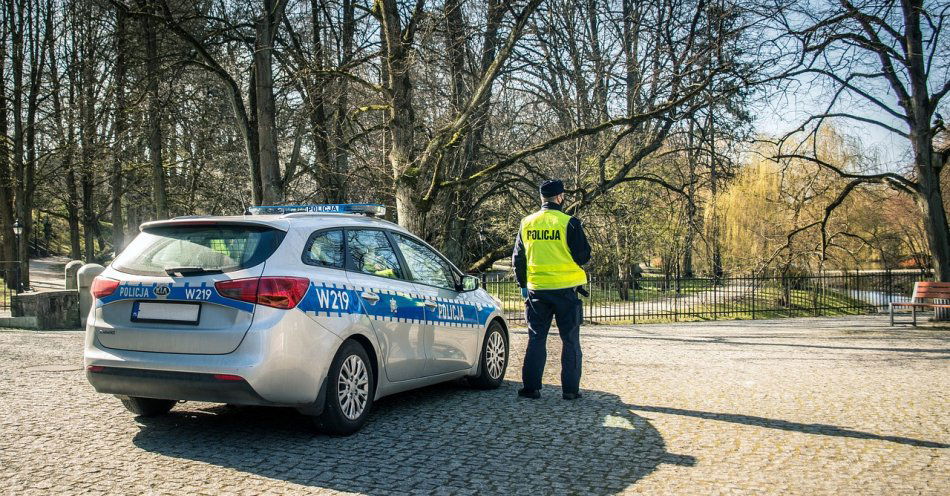 zdjęcie: Sylwestrowy weekend podsumowany przez wrocławskich policjantów / pixabay/5022655