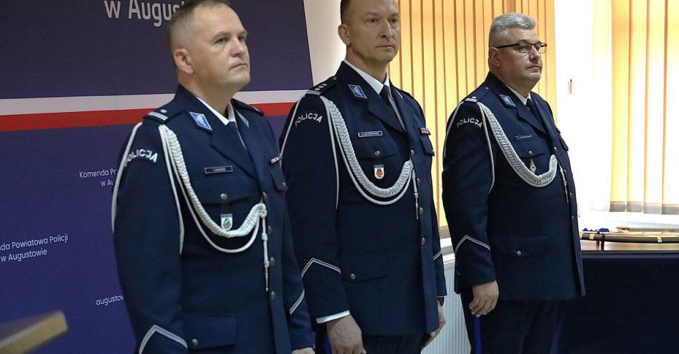 zdjęcie: Zmiana na stanowisku komendanta policji w Augustowie / fot. KPP Augustów