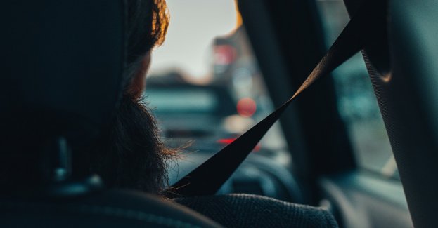 Przekroczył prędkość, jechał bez pasów, a w dodatku na zakazie