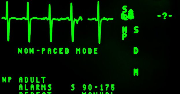 Śledztwo ws. śmierci cudzoziemca w ośrodku; prokuratura szuka biegłych lekarzy