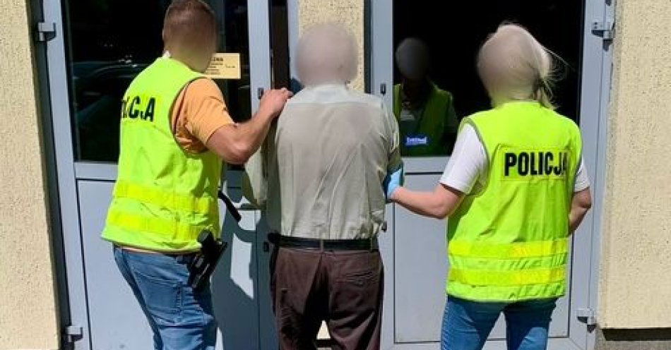 zdjęcie: Próbował wręczyć łapówkę policjantom - został zatrzymany / fot. KPP w Ostródzie