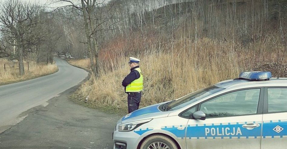 zdjęcie: Pięciu znajdujących się pod wpływem kierujących zatrzymanych przez policjantów podczas świątecznego weekendu / fot. KMP w Wałbrzychu