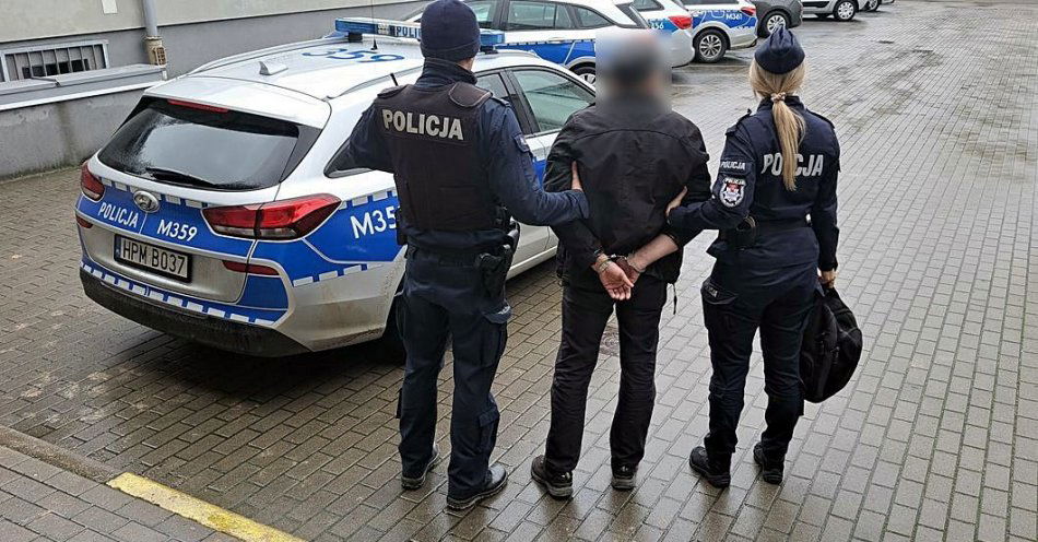 zdjęcie: Przyszedł do komendy - nie wiedział, że jest poszukiwany / fot. KPP Bielsk Podlaski